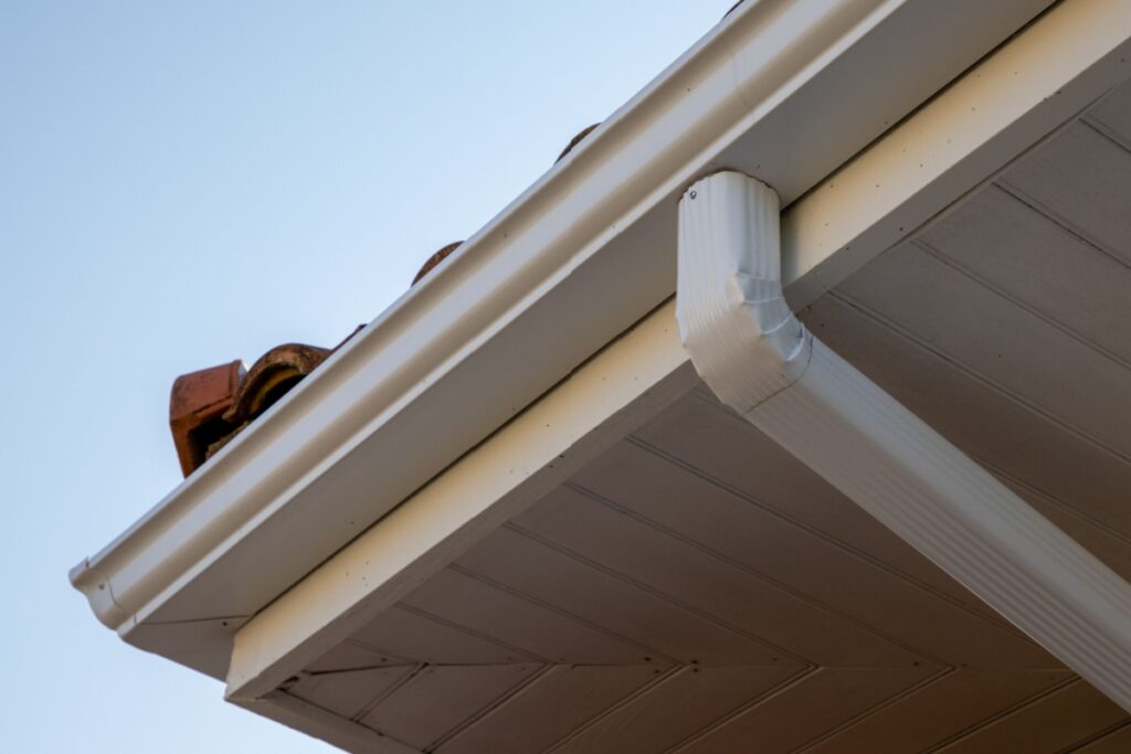 Who Cleans Gutters in a Rental Property
