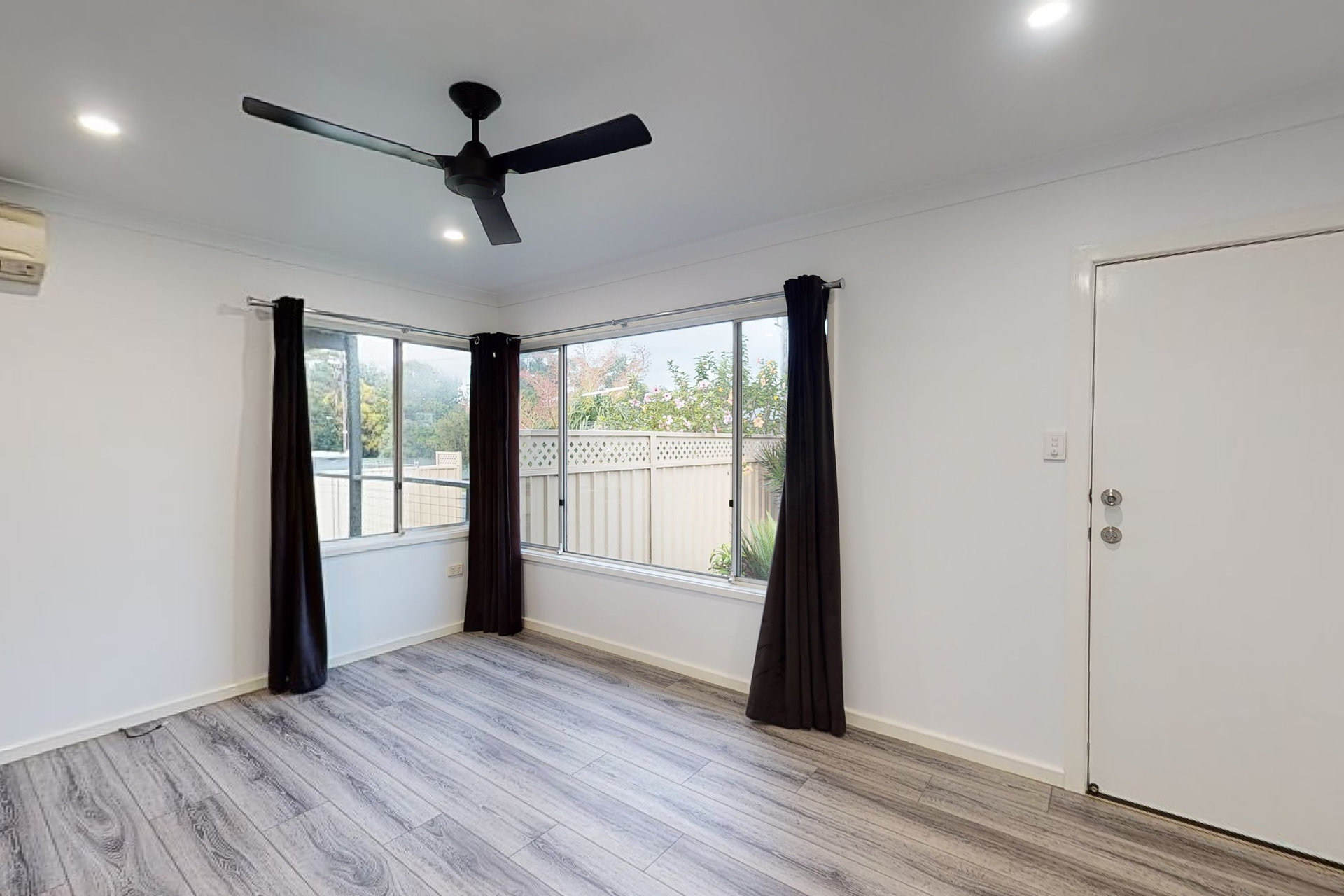 165094710381753606 rsd For Lease