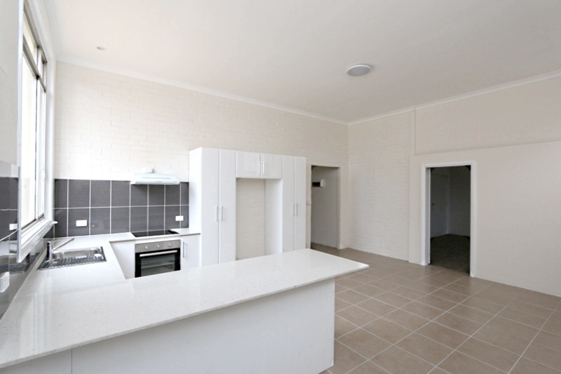 1906493866 rsd Home