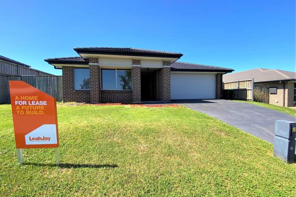 163185676953612631 rsd 68 Dragonfly Drive, Chisholm NSW 2322
