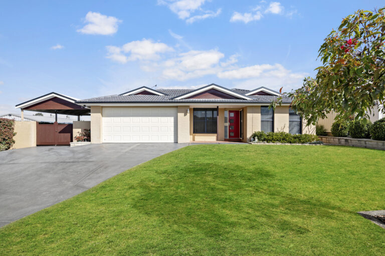 163461416683901180-rsd