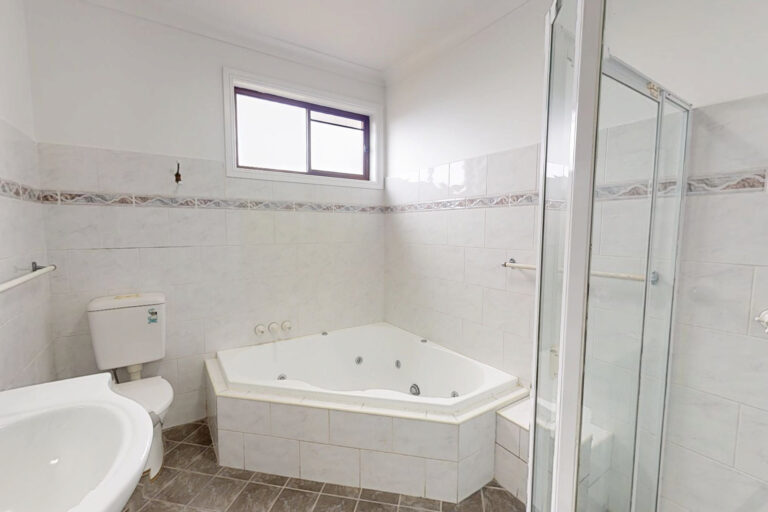 176169305237924173-rsd