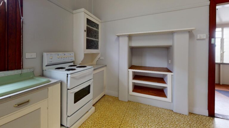 164428195273114132-rsd