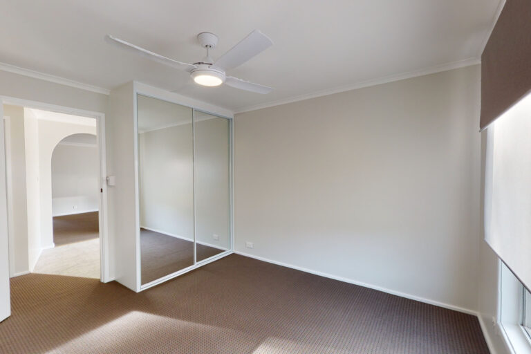 165767303519943149-rsd