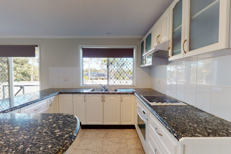 165767303642782273-rsd