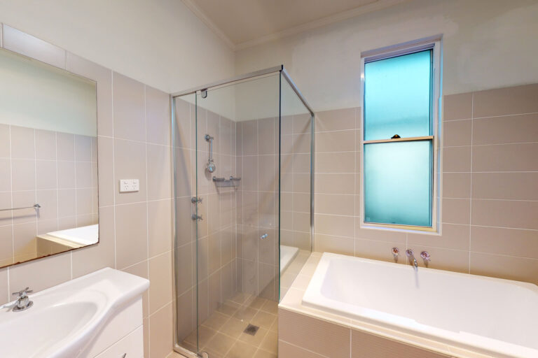 165932012182858491-rsd