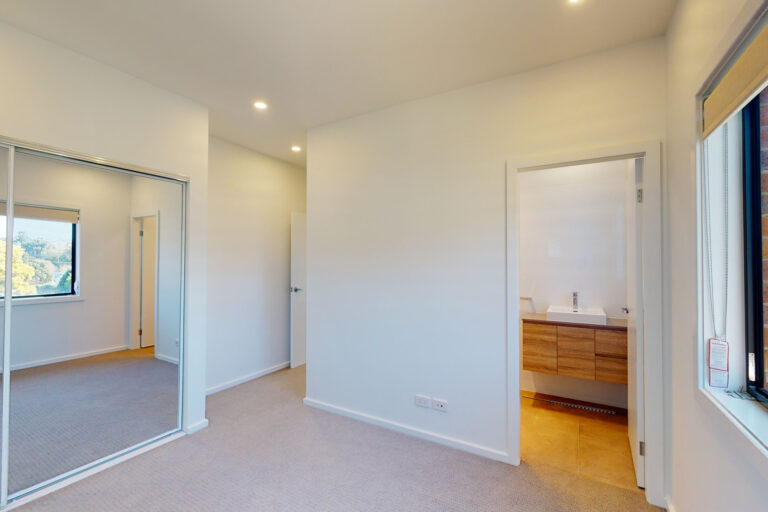 166304705702693271-rsd