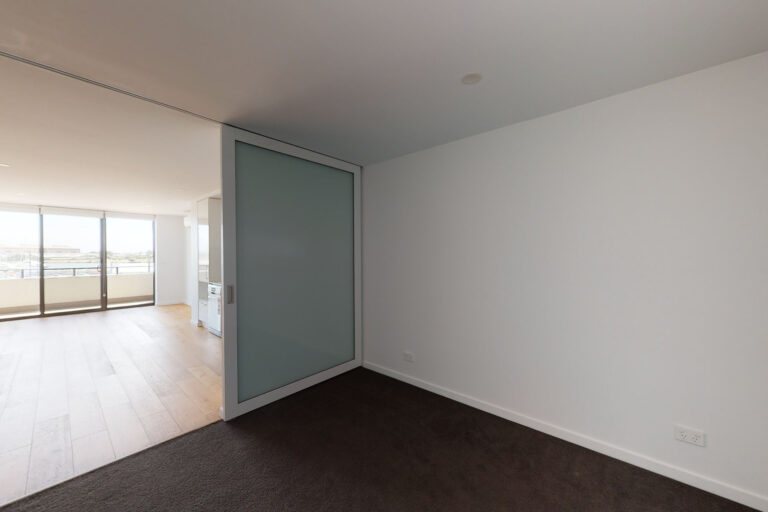 169397936584202143-rsd