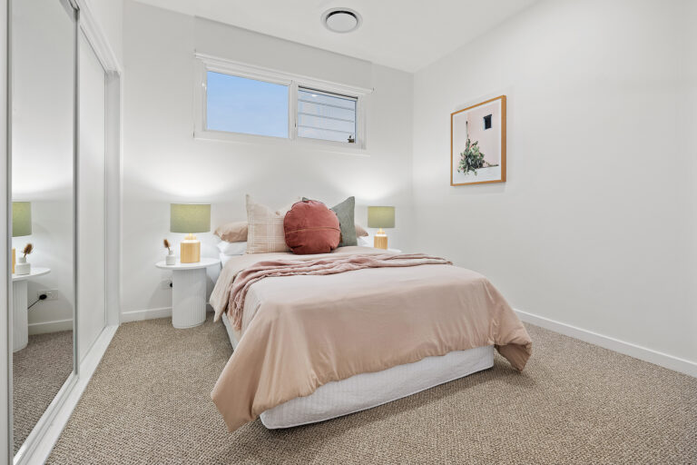 173552879999600428-rsd