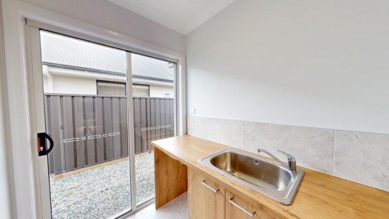 174314934355513039-rsd