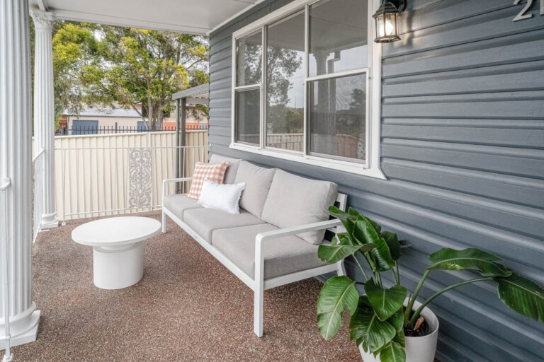 176239769193174410-rsd