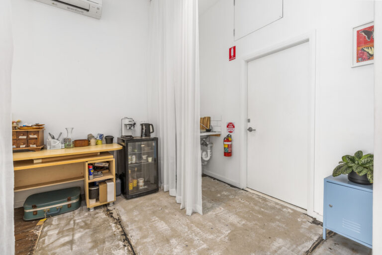 176247777492733240-rsd