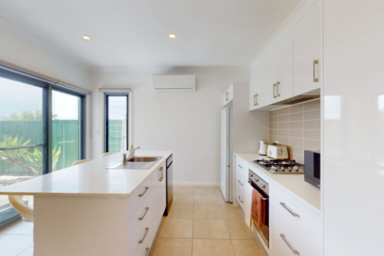 176280975148144966-rsd