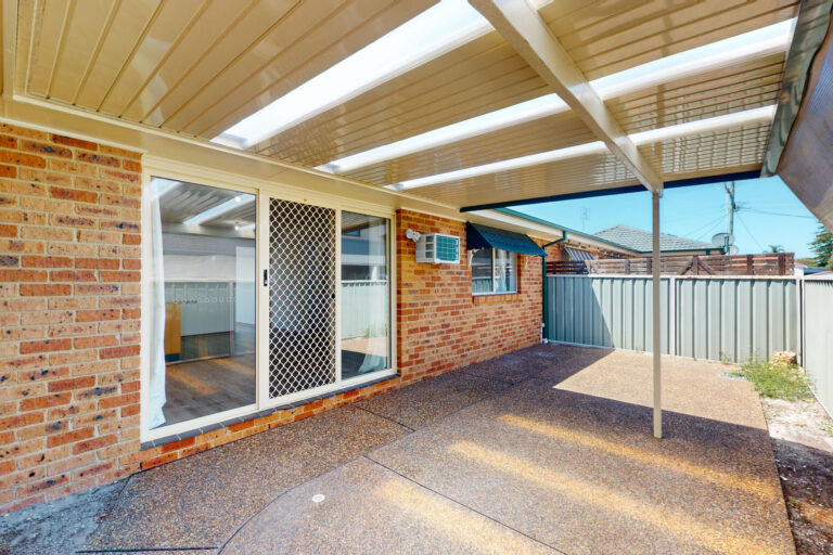 176351759139368000-rsd