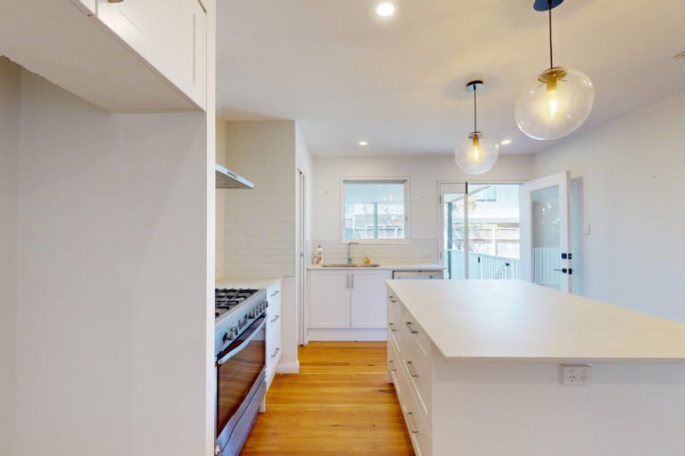 176352919280710504-rsd