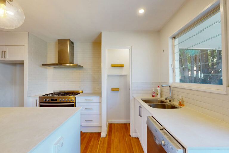 176352919481158074-rsd