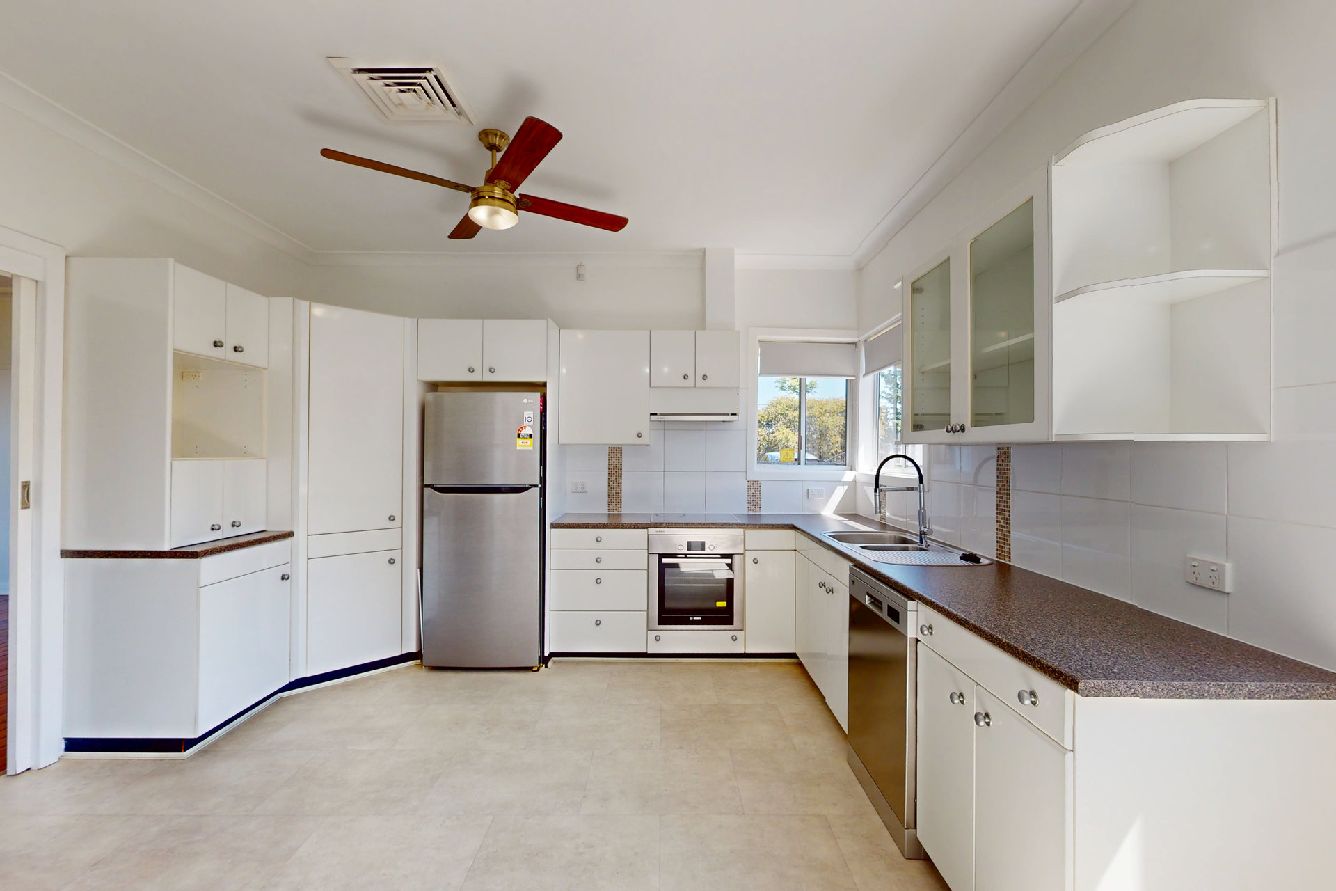 176353057057808563 rsd For Lease