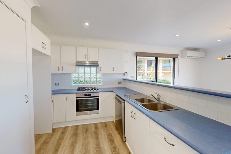 176412182603691657-rsd