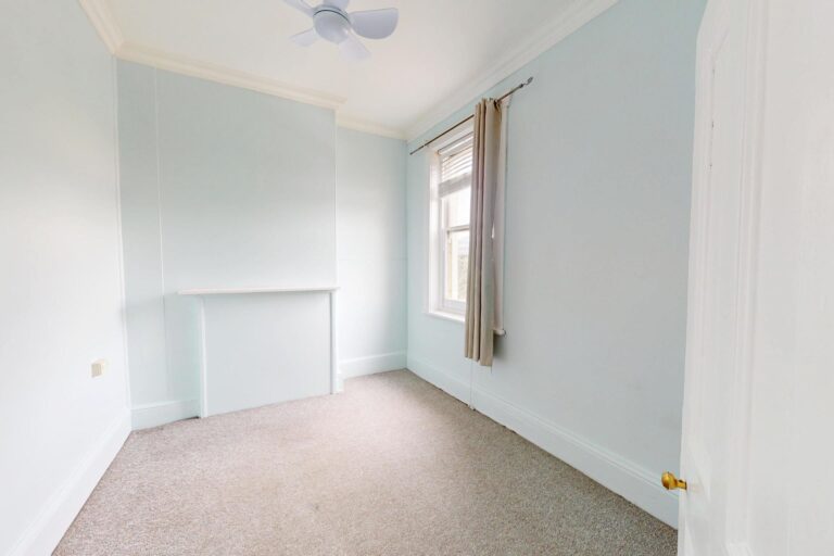 176421845698284976-rsd