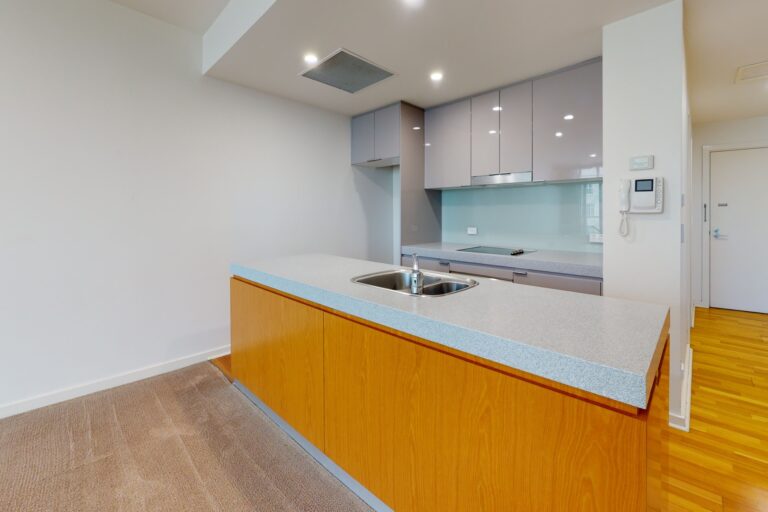 161948547472677996-rsd