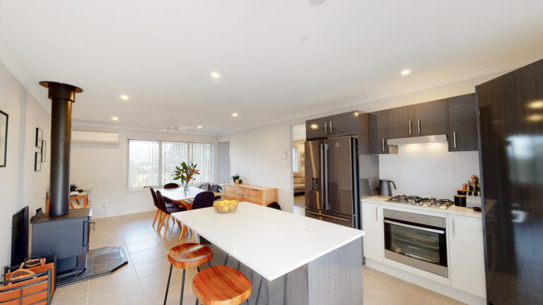 162458628998899132-rsd