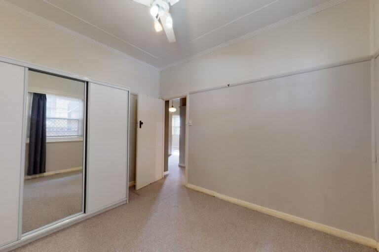 167037327080555034-rsd