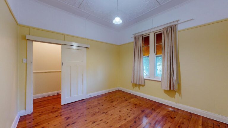 169404519800492324-rsd