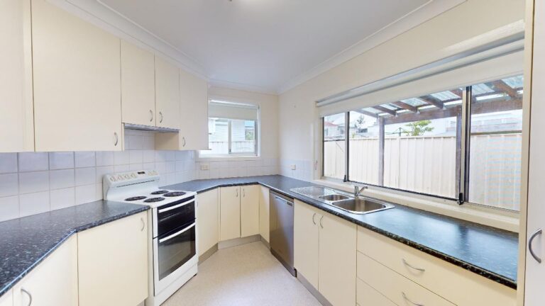 170002717968859795-rsd