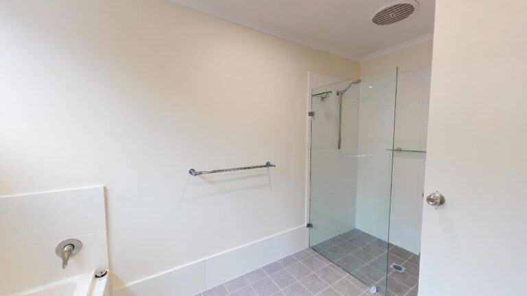 170002718034692286-rsd