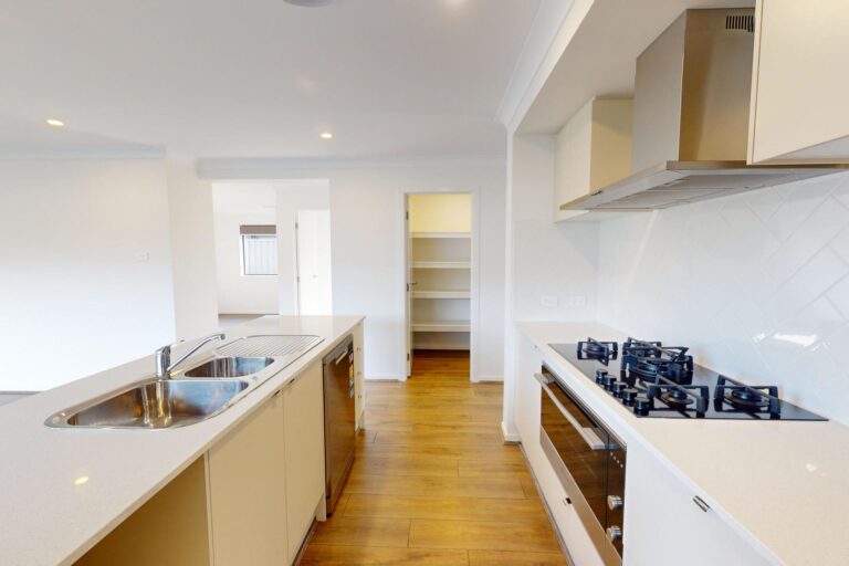 171410972786926635-rsd