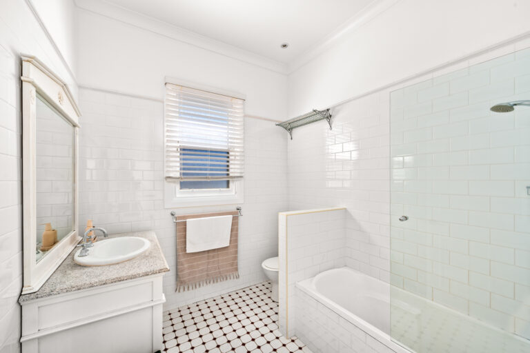 173198403811597263-rsd