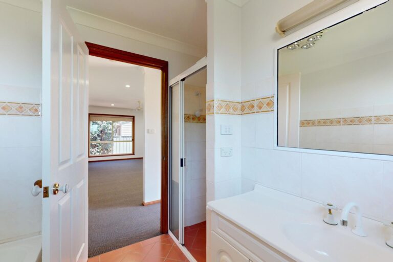 173466354095190256-rsd