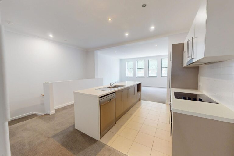 176462912144087175-rsd