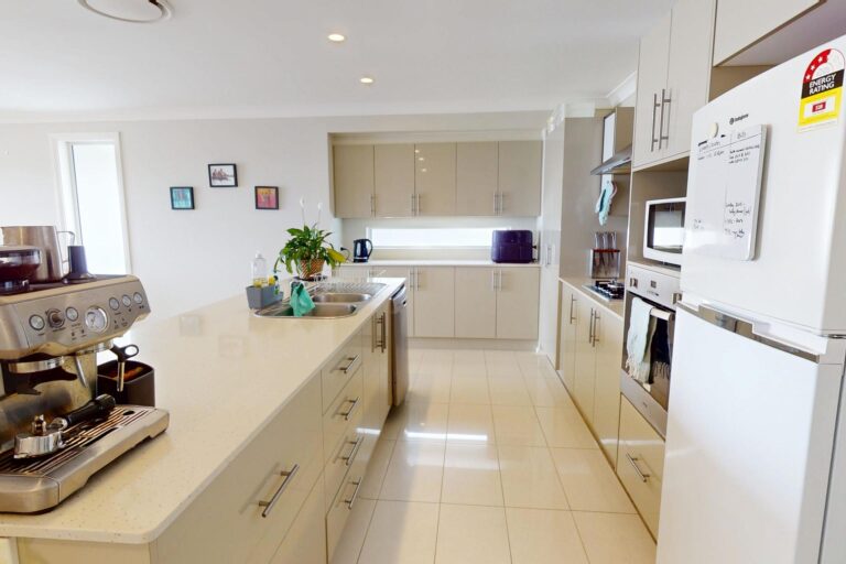 176463190136567023-rsd