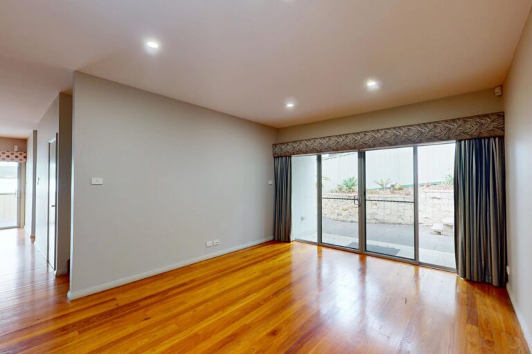 176464457003406629-rsd