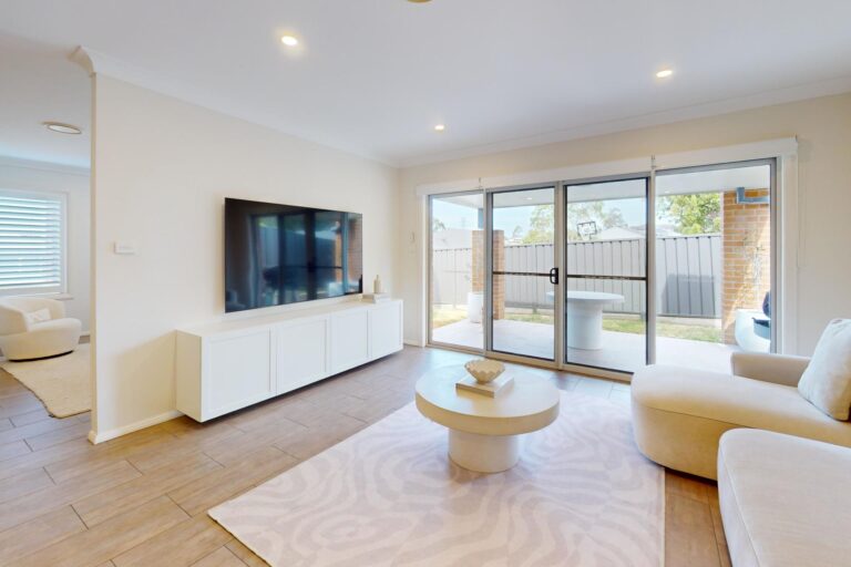 176523935701703281-rsd