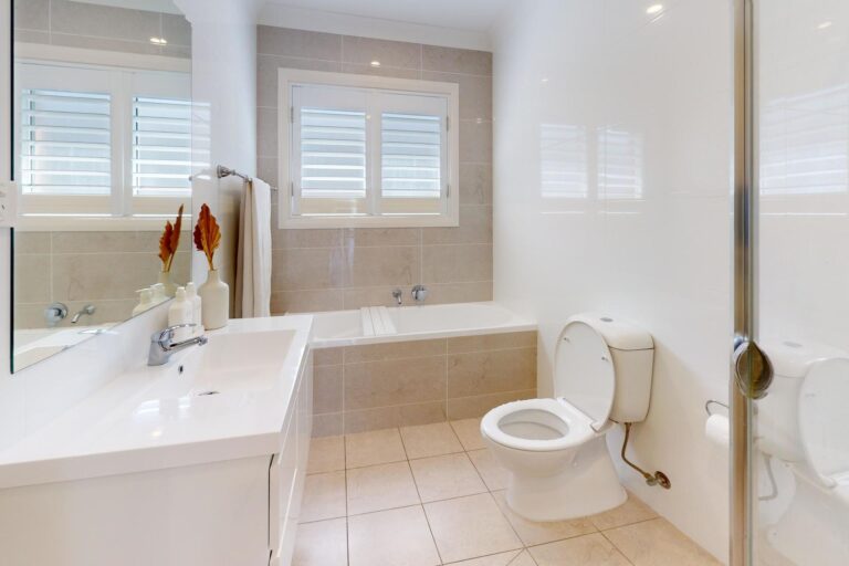 176523935751913800-rsd