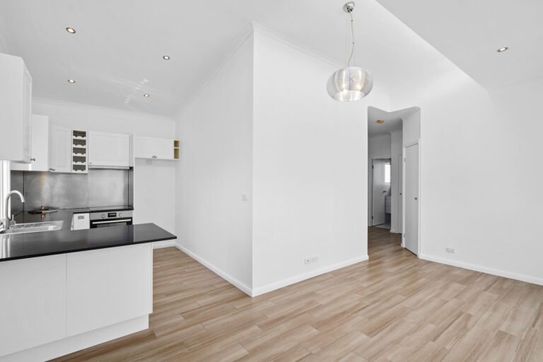 176532645032423686-rsd