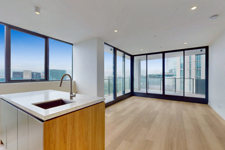 176645097477686971-rsd