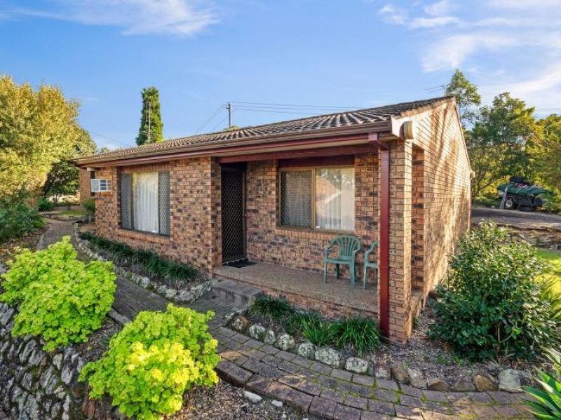 4/10 Newcastle Street, Cardiff NSW 2285 1 4/10 Newcastle Street, Cardiff NSW 2285 1906456071 rsd 4/10 Newcastle Street, Cardiff NSW 2285