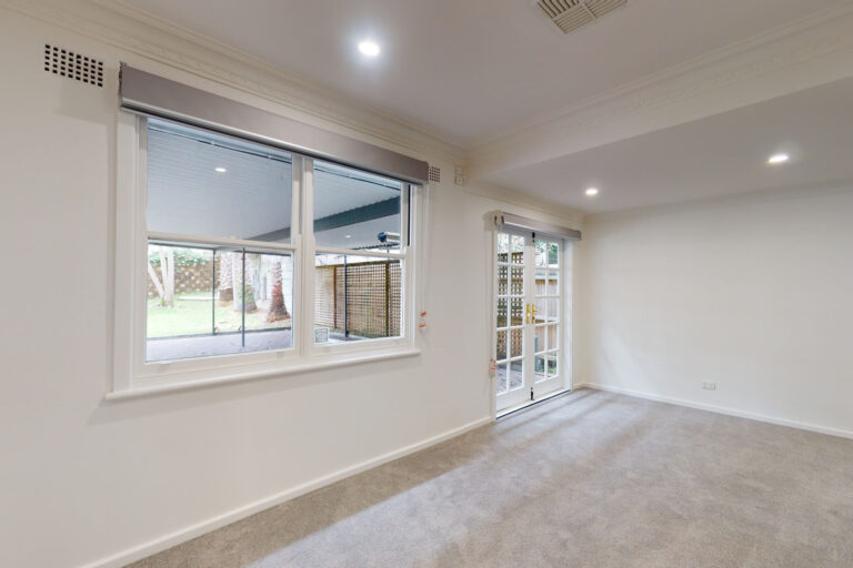 163417835775296533-rsd