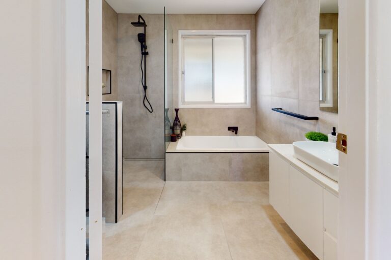 167392992052855045-rsd