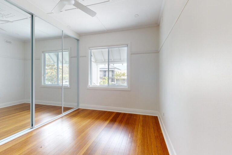 173104618727837877-rsd