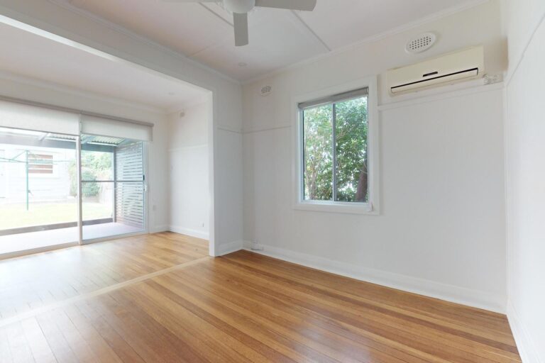 173104618747772012-rsd