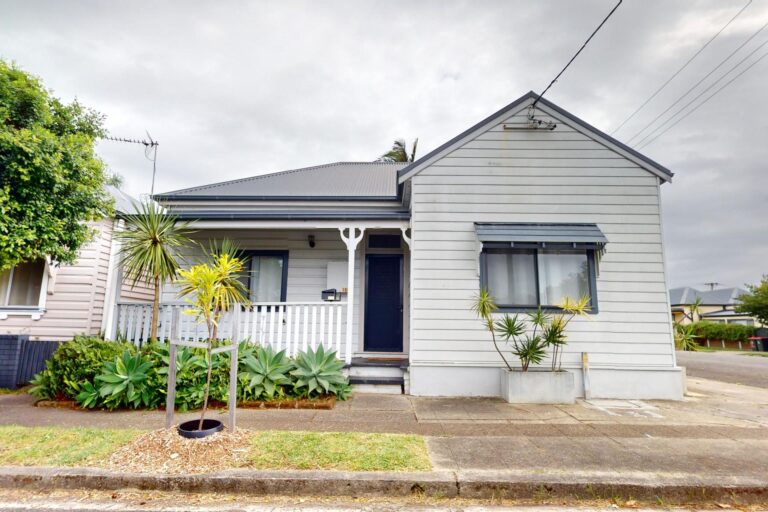 173248319869429397-rsd