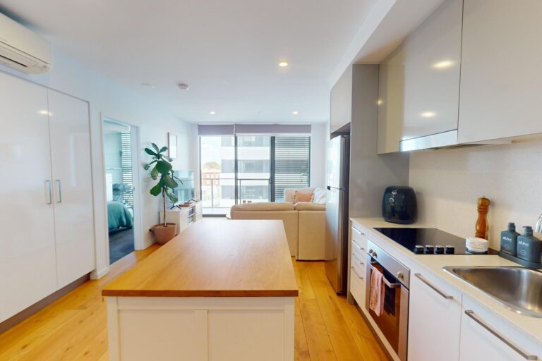 173708998384313527-rsd