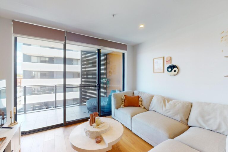 173708998396835470-rsd