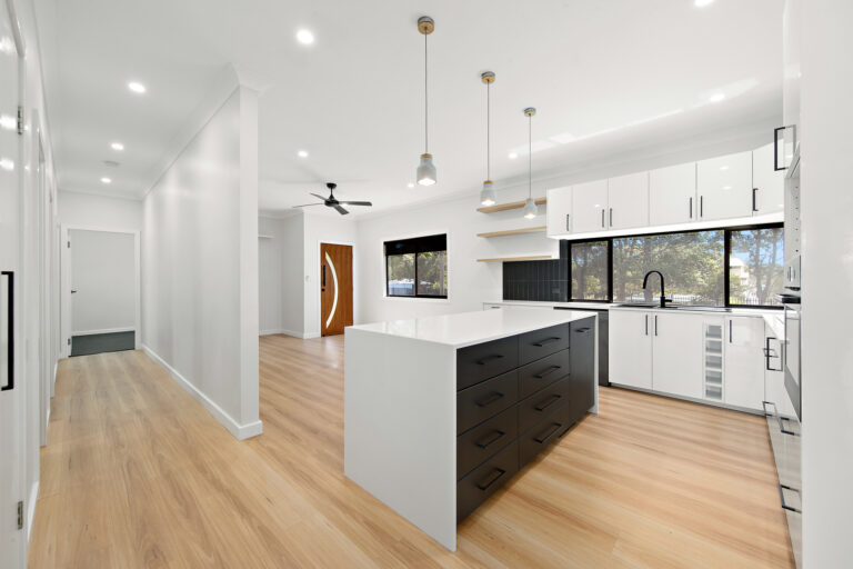 176773541134211096-rsd