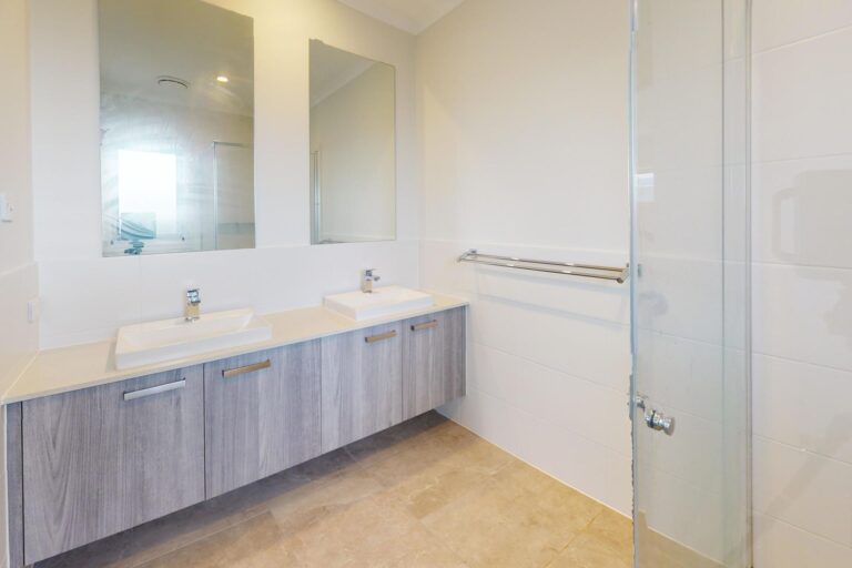 176774707405592310-rsd