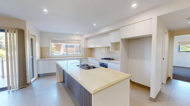 176790906581668903-rsd